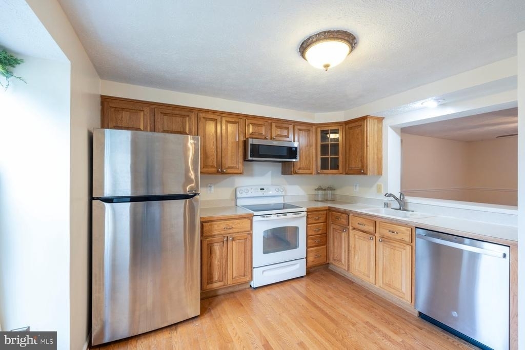 7510 Summer Blossom Lane Sw - Photo 3