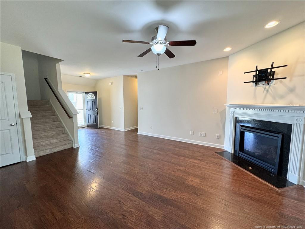 1012 Ronald Reagan Drive - Photo 4