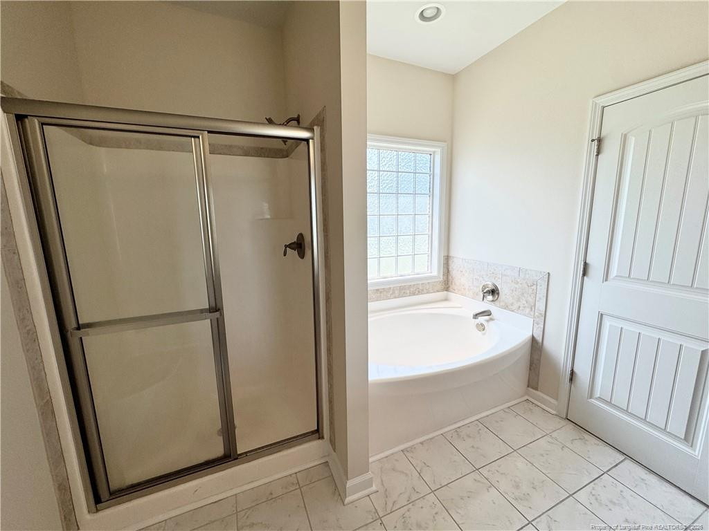 1012 Ronald Reagan Drive - Photo 16