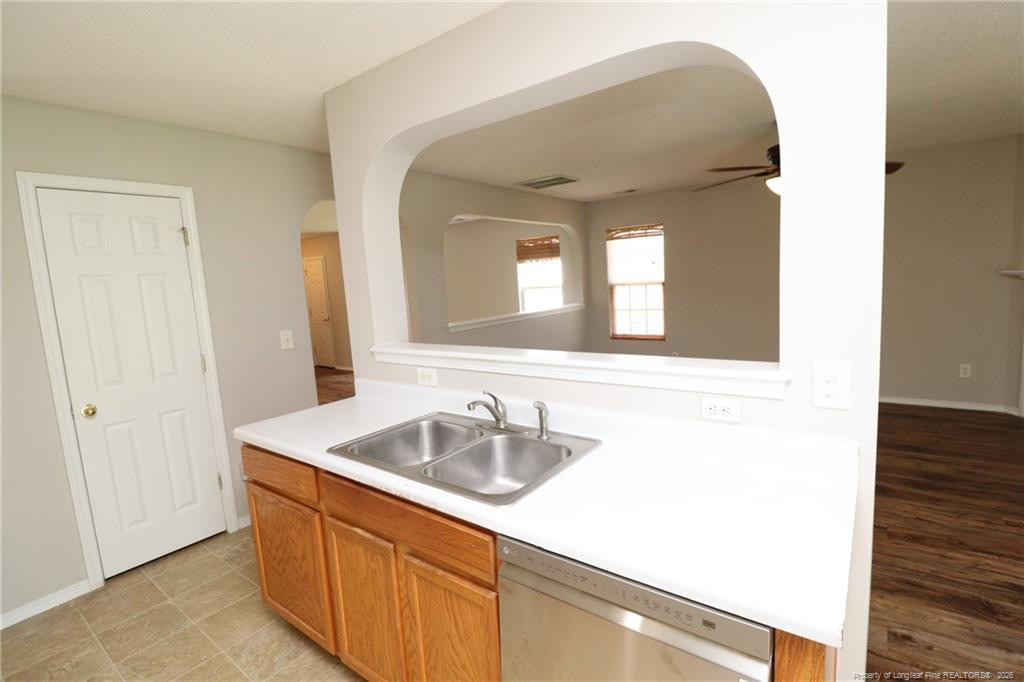 5 Bellmore Court - Photo 10