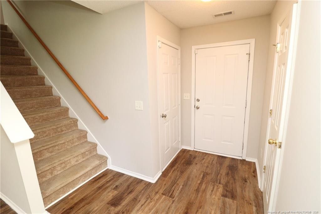 5 Bellmore Court - Photo 1