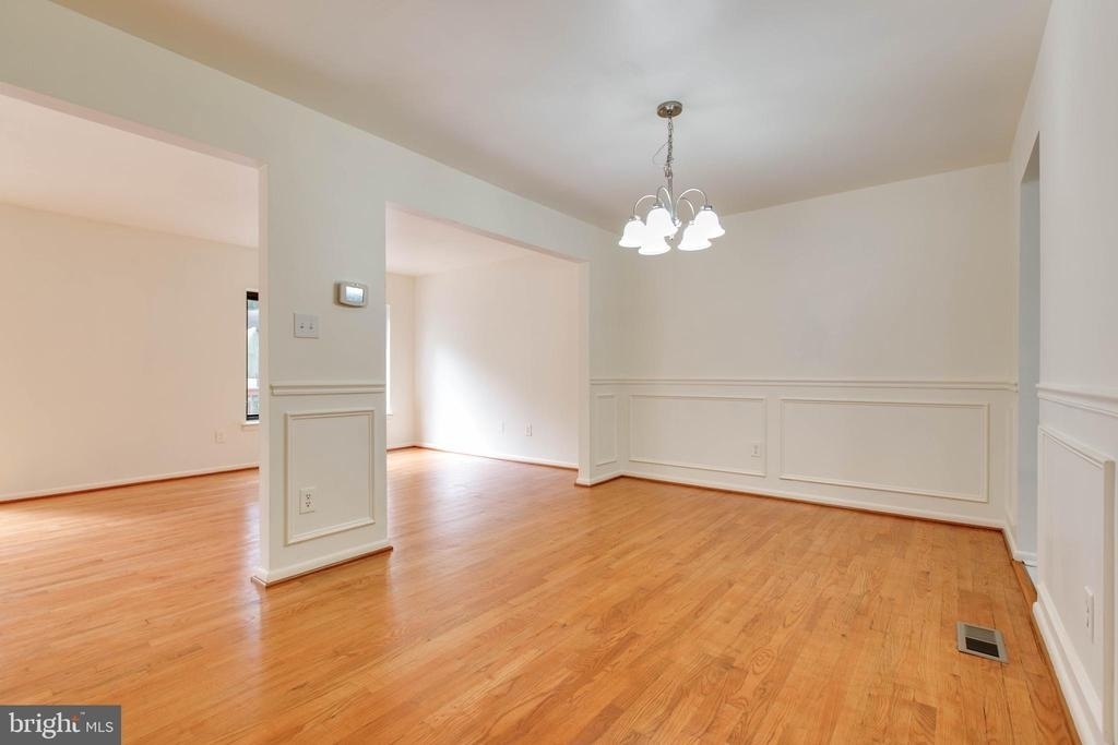 5461 Enberend Terrace - Photo 11