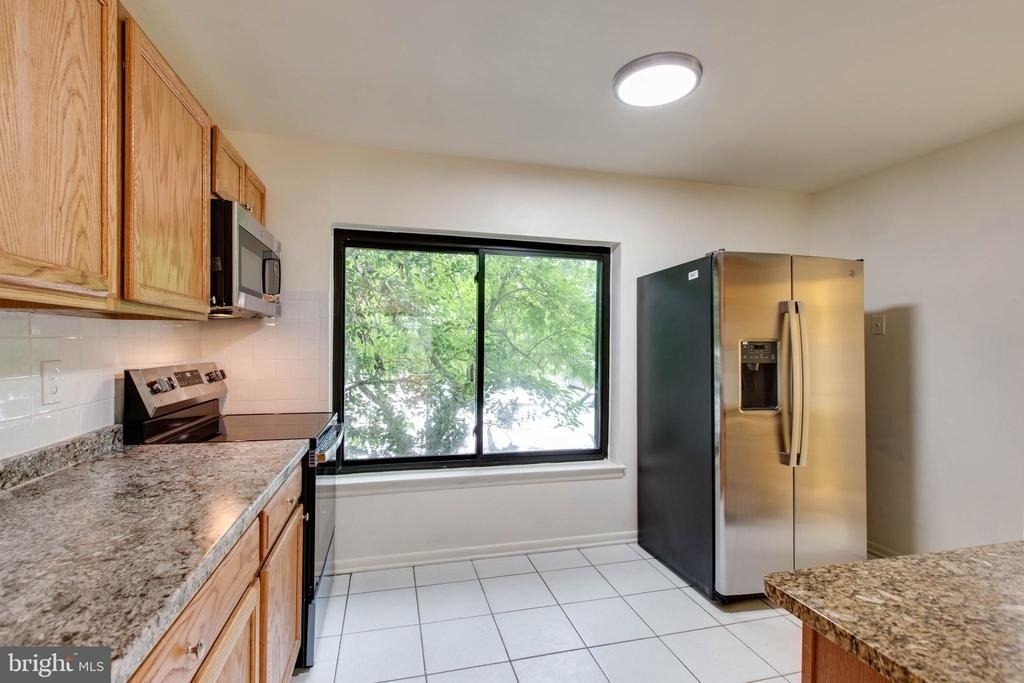 5461 Enberend Terrace - Photo 9