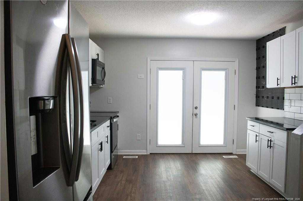 5839 Rivercroft Road - Photo 3
