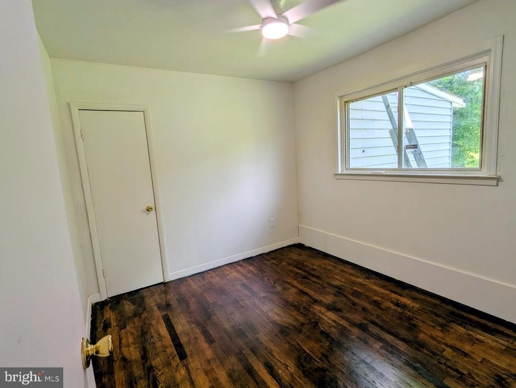 2225 Williams Drive - Photo 4
