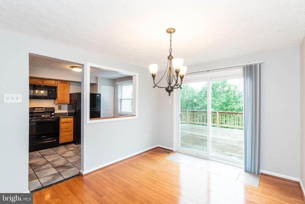 3348 Raccoon Court - Photo 10