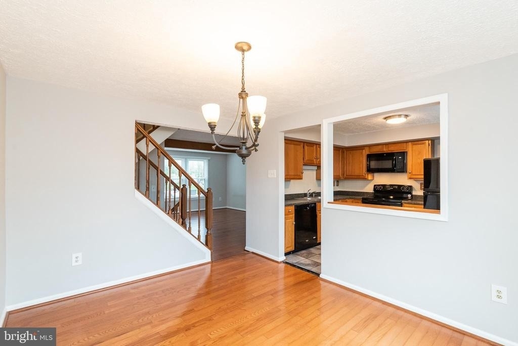 3348 Raccoon Court - Photo 11
