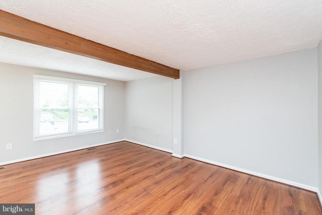 3348 Raccoon Court - Photo 8