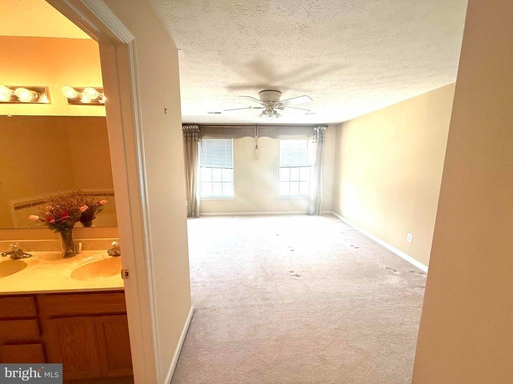 3306 Woodspring Drive - Photo 5