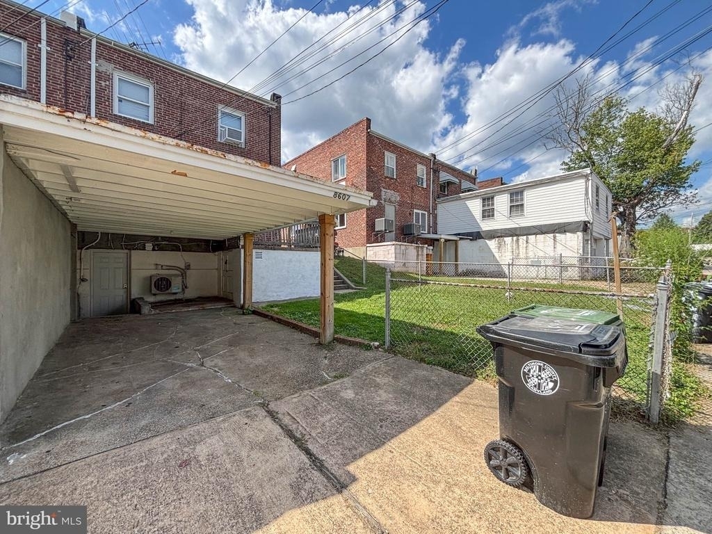 8607 Chestnut Oak Road - Photo 21