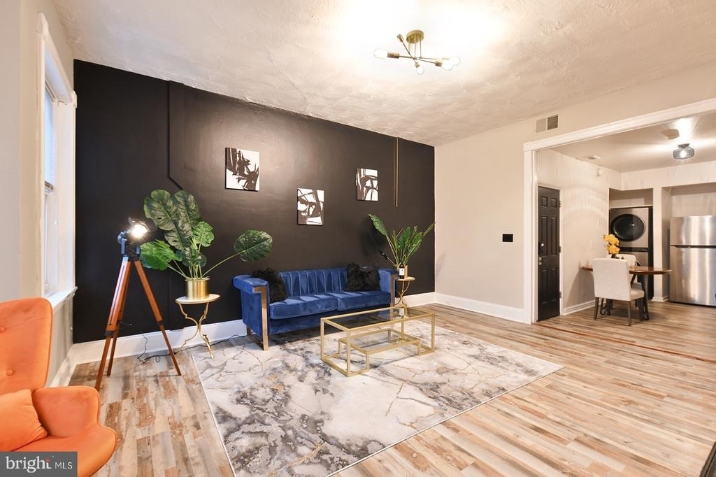 728 Reservior Street - Photo 2