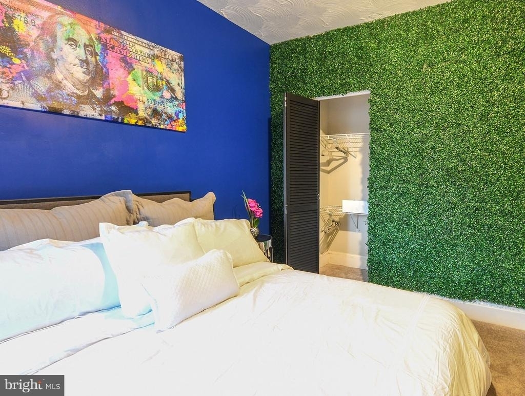 728 Reservior Street - Photo 17