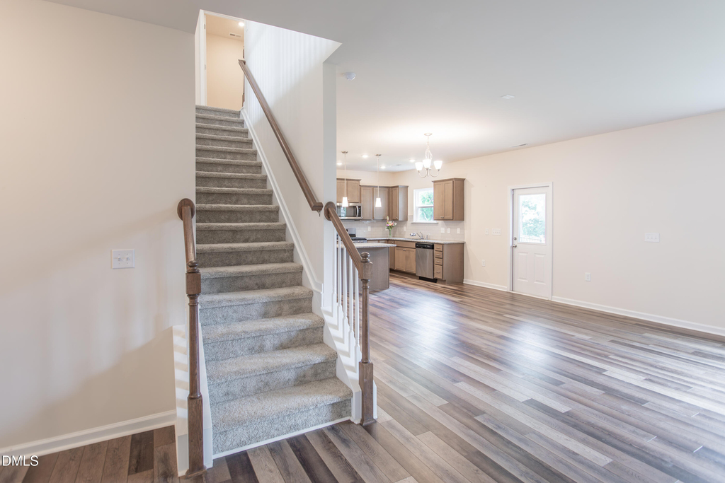 8400 Jordan Meadow Drive - Photo 6