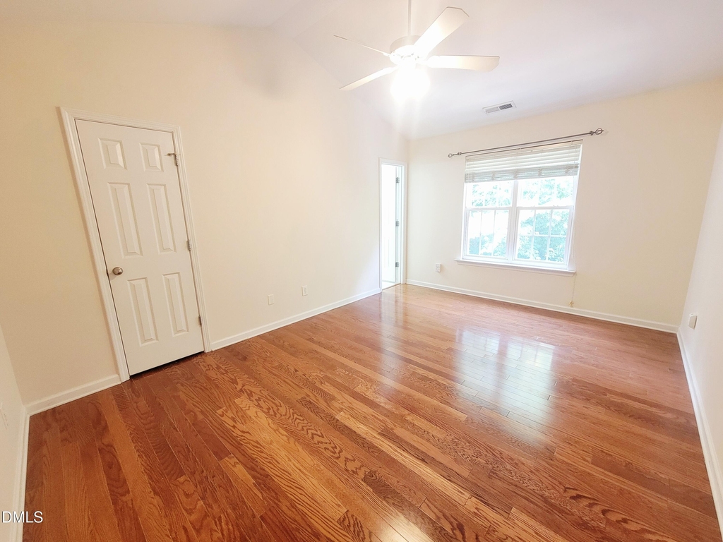 2405 Bay Harbor Drive - Photo 18