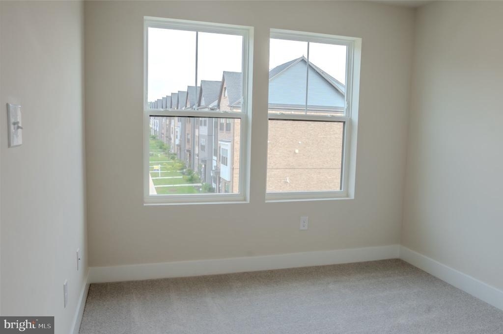 7410 Amega Way - Photo 25