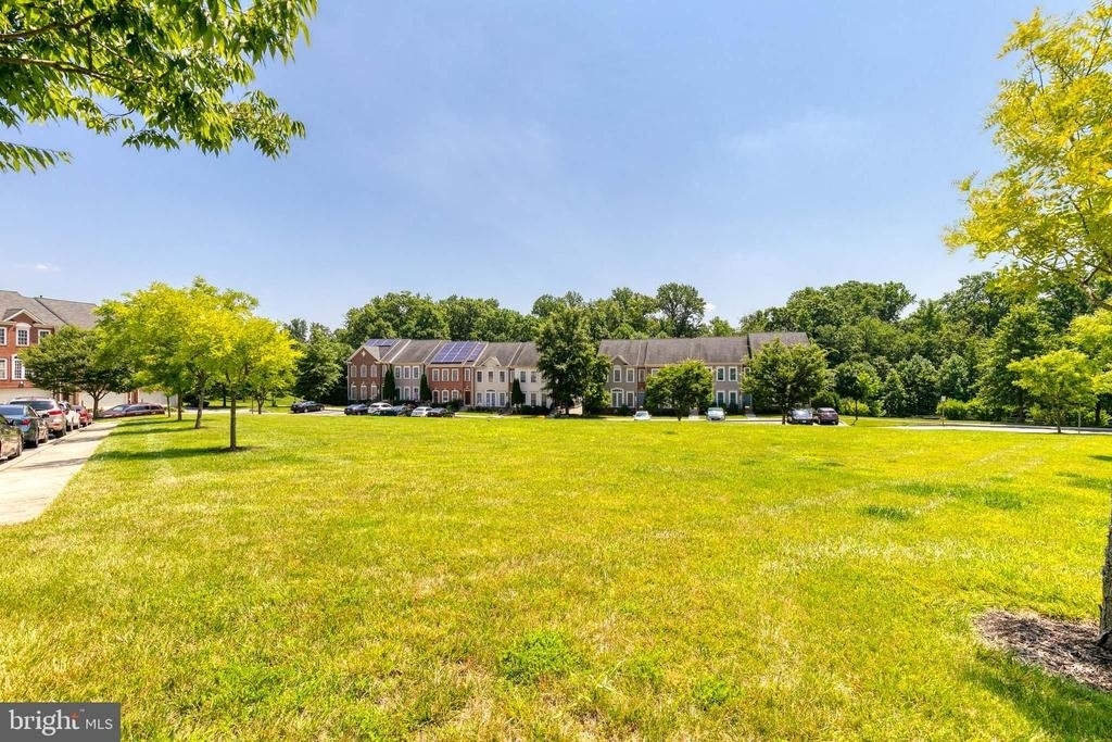 1564 Penzance Way - Photo 31