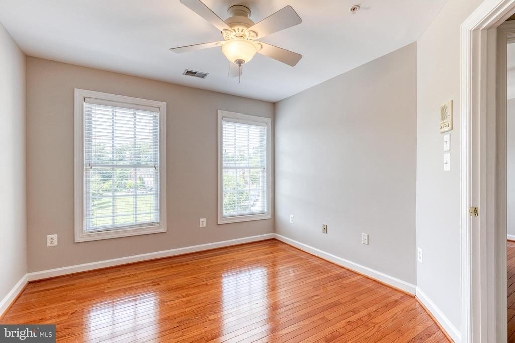 1564 Penzance Way - Photo 22