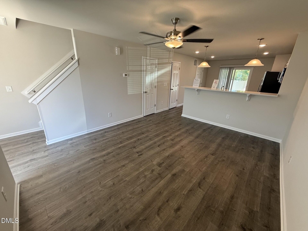 1006 Peony Lane - Photo 3