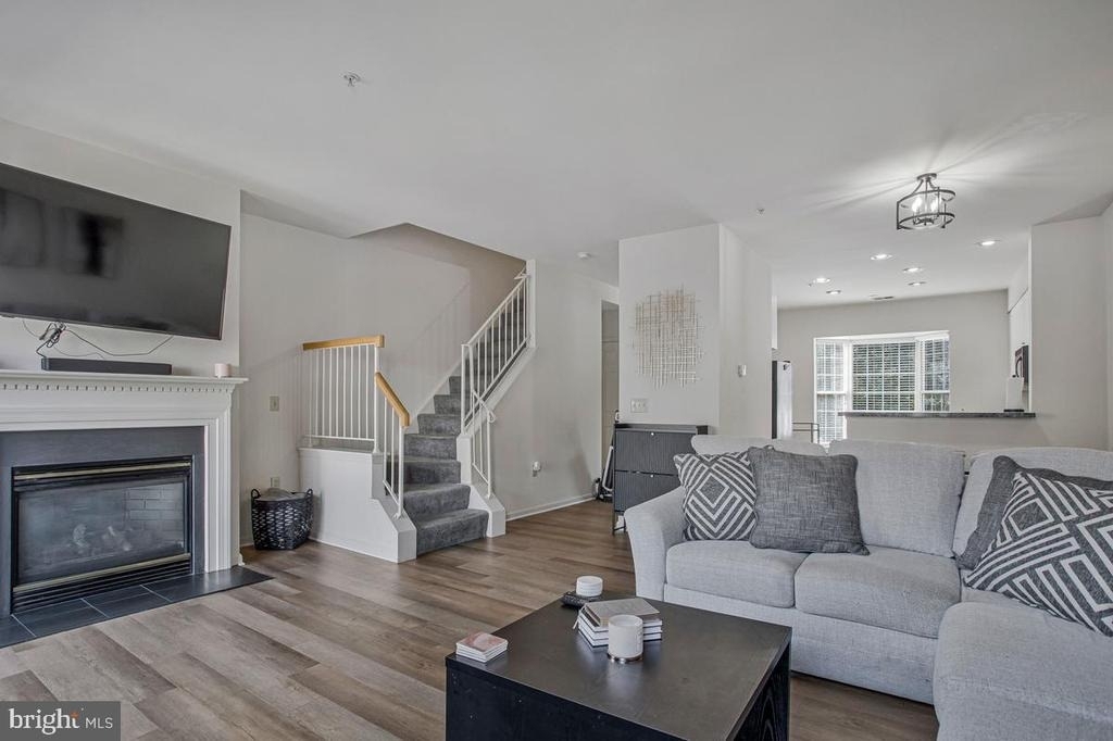 1210 Needham Court - Photo 13