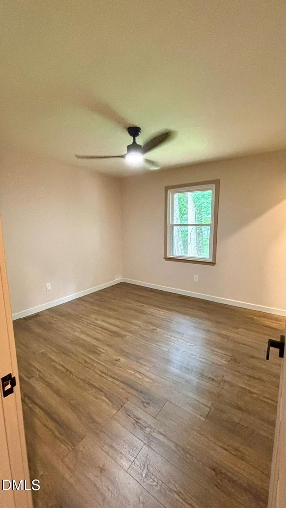 1113 Suffolk Boulevard - Photo 7