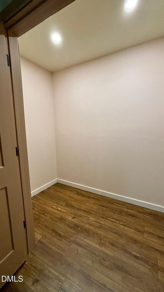 1113 Suffolk Boulevard - Photo 6