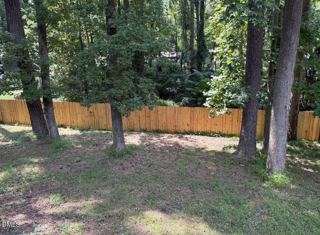 1113 Suffolk Boulevard - Photo 8