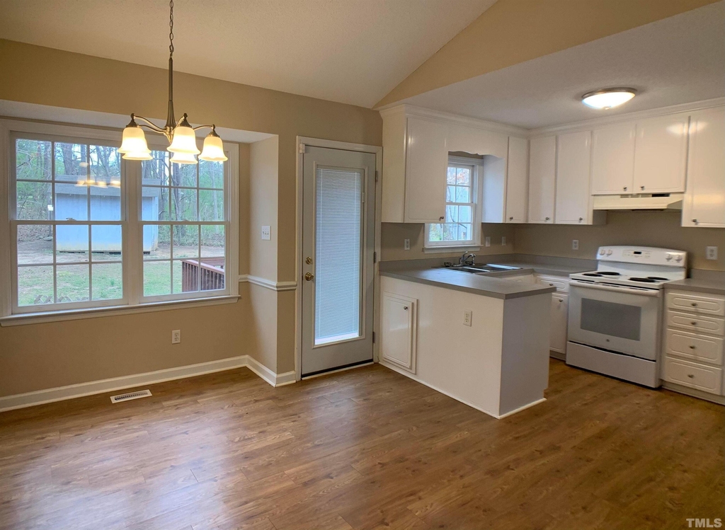 516 Contessa Court - Photo 5