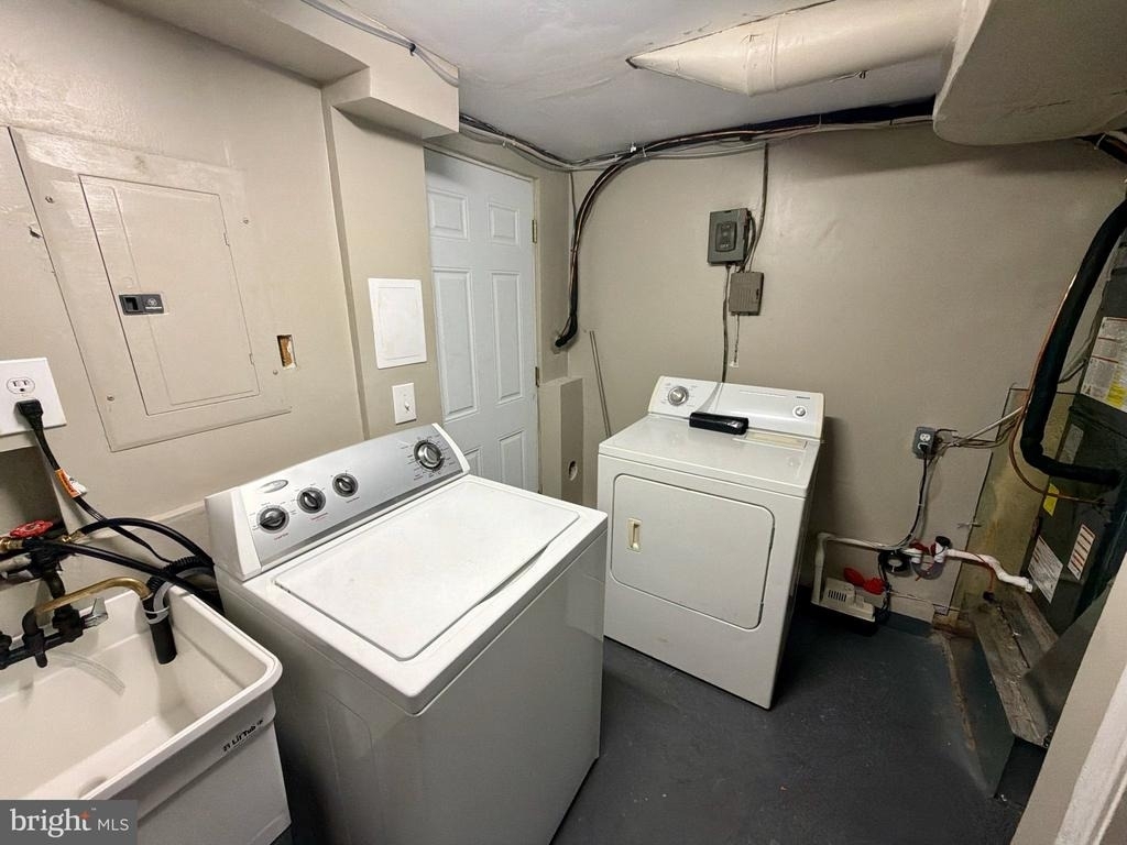 18 Aquilla Avenue - Photo 23