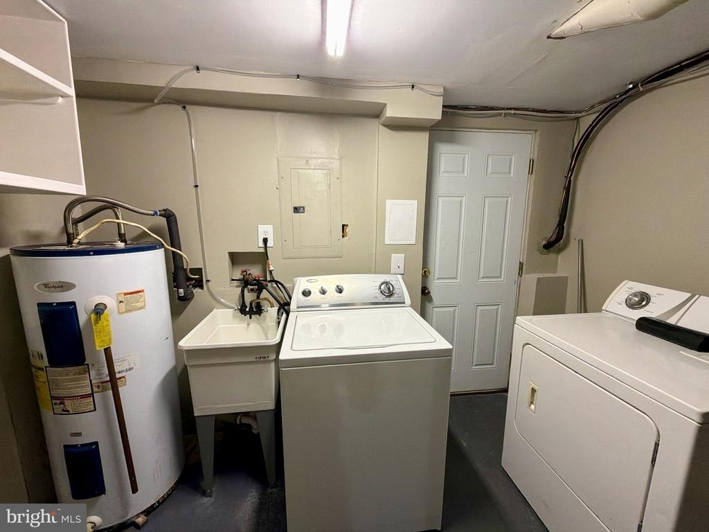 18 Aquilla Avenue - Photo 24