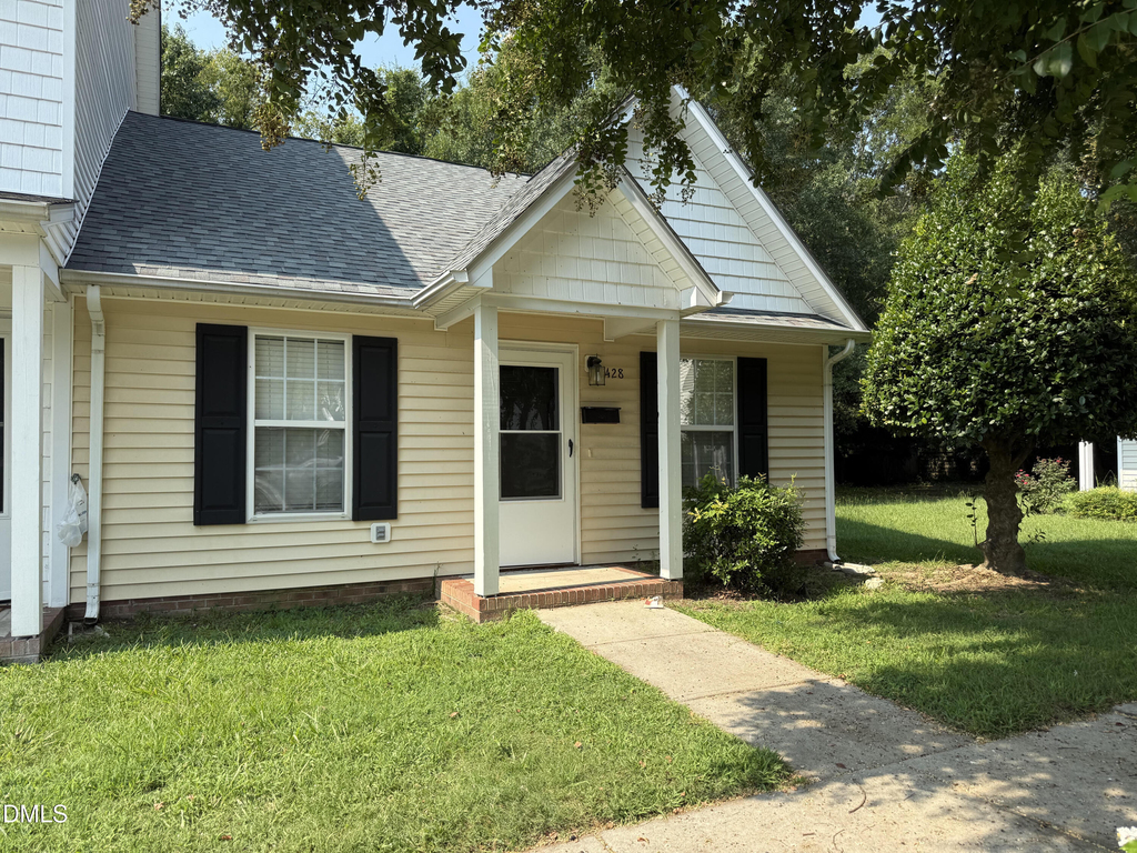 428 E Rose Street - Photo 0