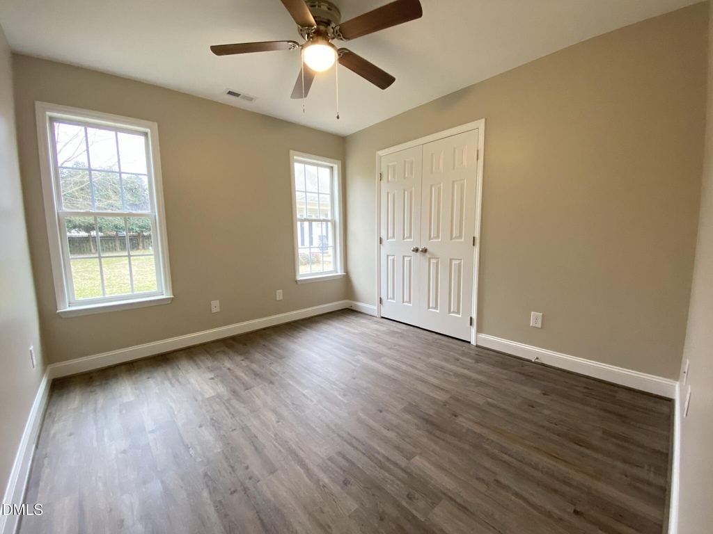 428 E Rose Street - Photo 11