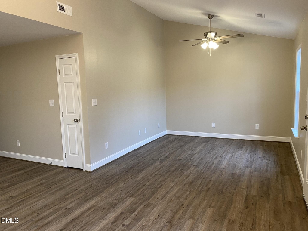 428 E Rose Street - Photo 3
