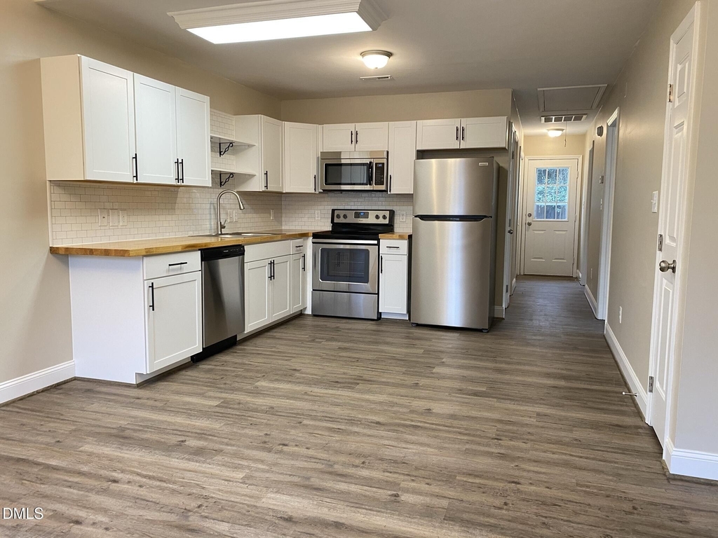 428 E Rose Street - Photo 4