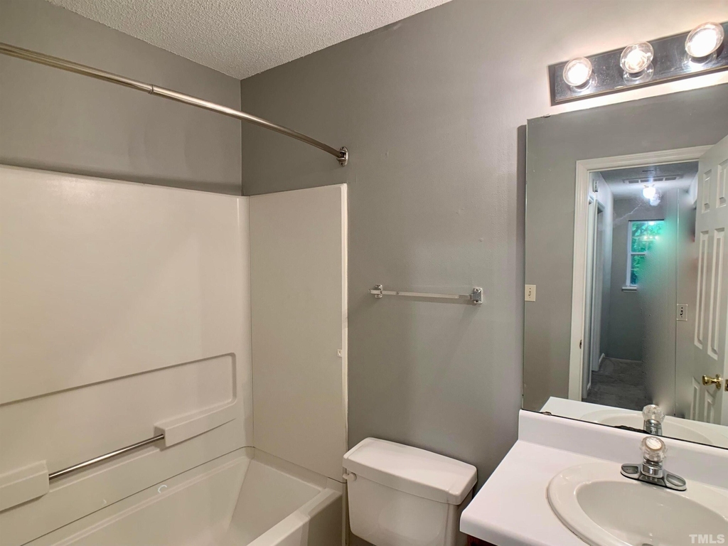 1073 Mills Street - Photo 13