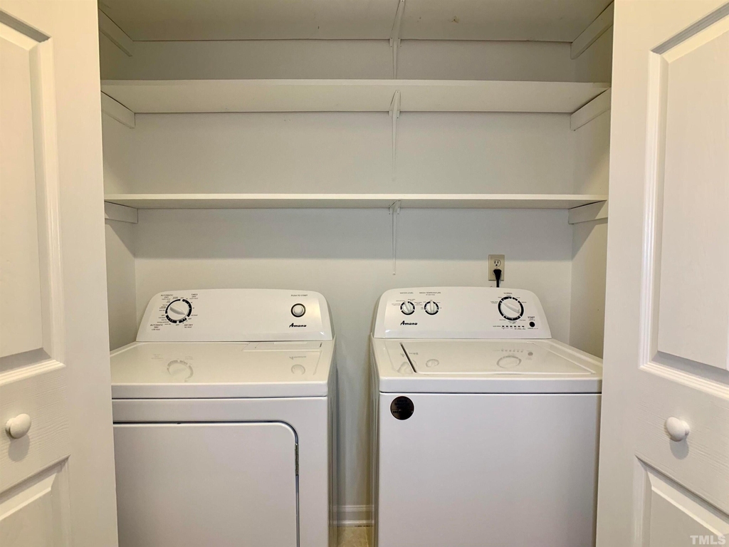 1073 Mills Street - Photo 16