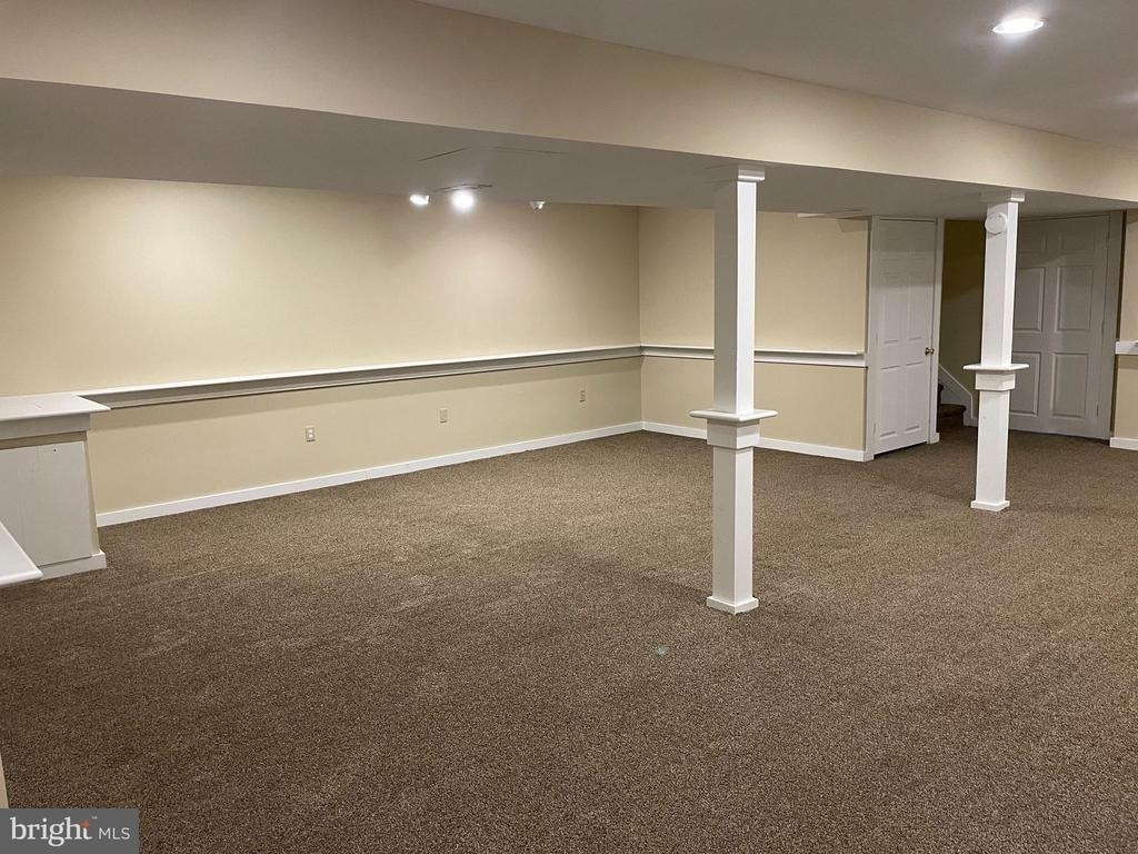 673 Warren Drive - Photo 22