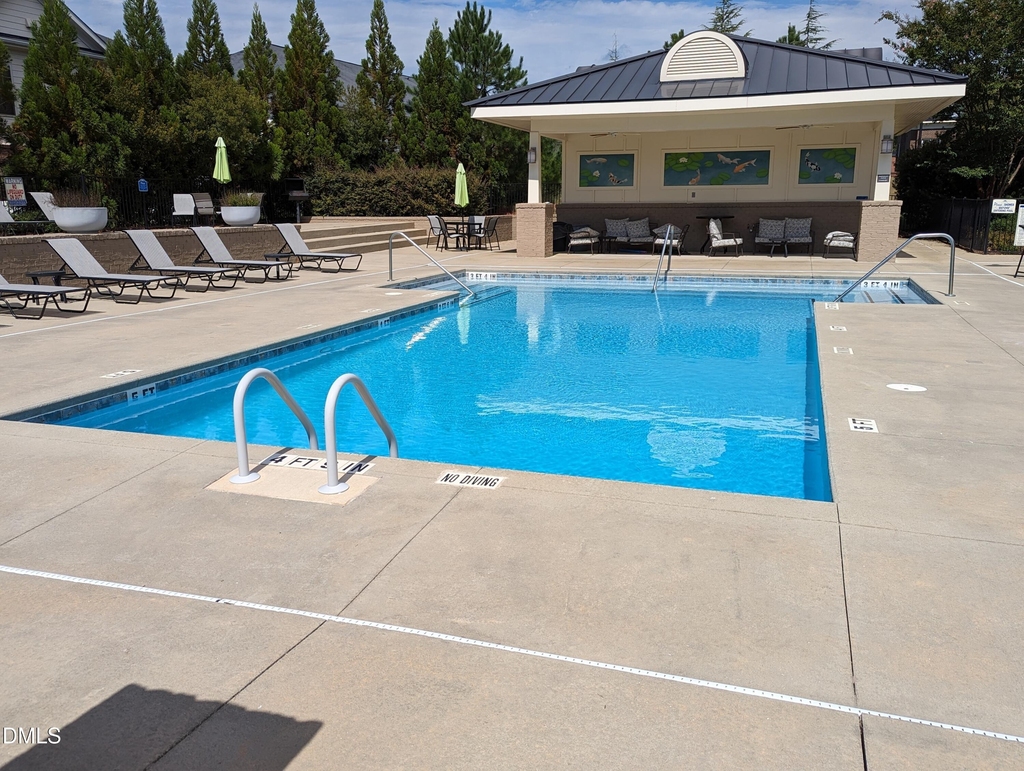 375 Avett Drive - Photo 2