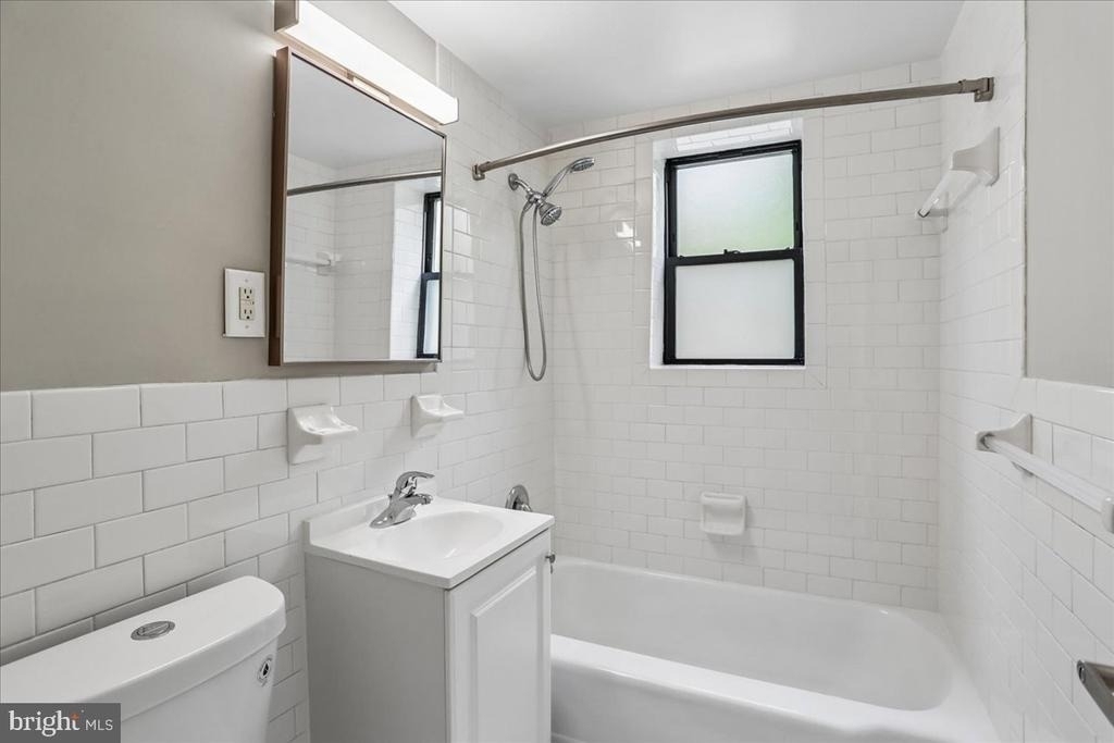 212 Oakwood Street Se - Photo 31