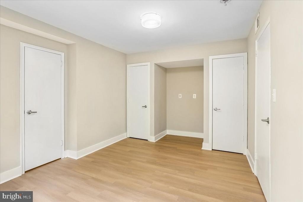 212 Oakwood Street Se - Photo 26