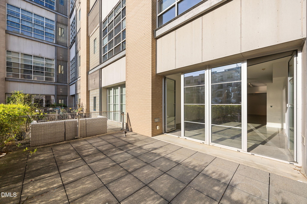 319 Fayetteville Street - Photo 22