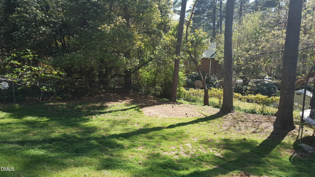 1521 Shelley Road - Photo 2