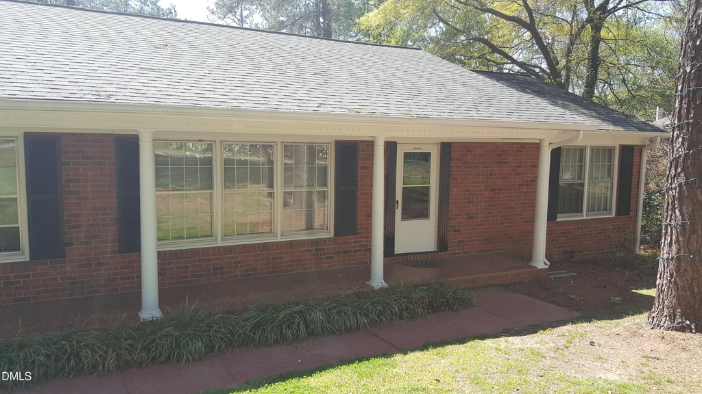 1521 Shelley Road - Photo 0