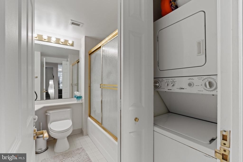 1080 Wisconsin Avenue Nw - Photo 21