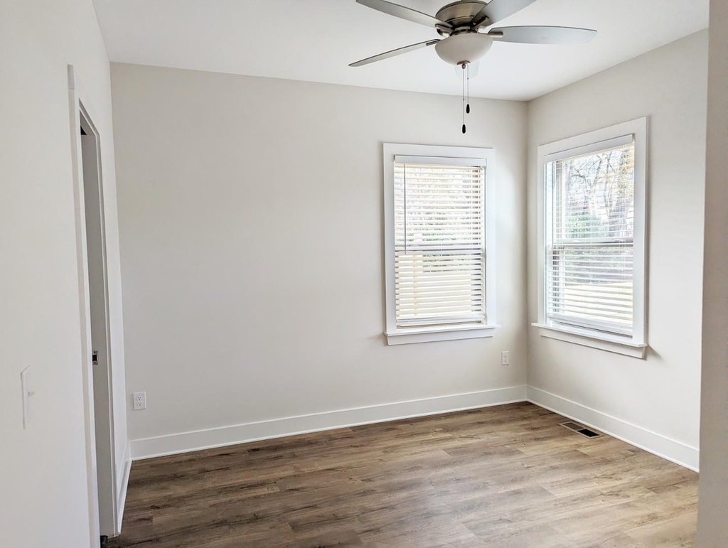 701 Grant Street - Photo 5
