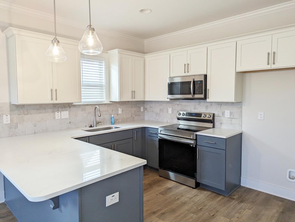 701 Grant Street - Photo 3
