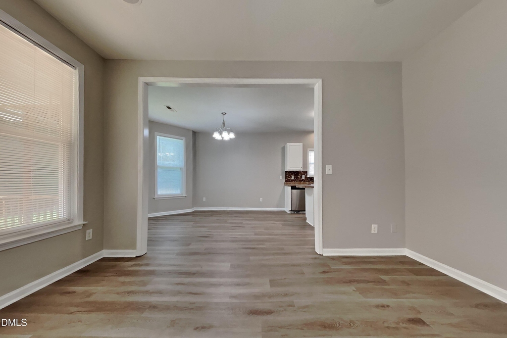 308 Collinsworth Drive - Photo 1
