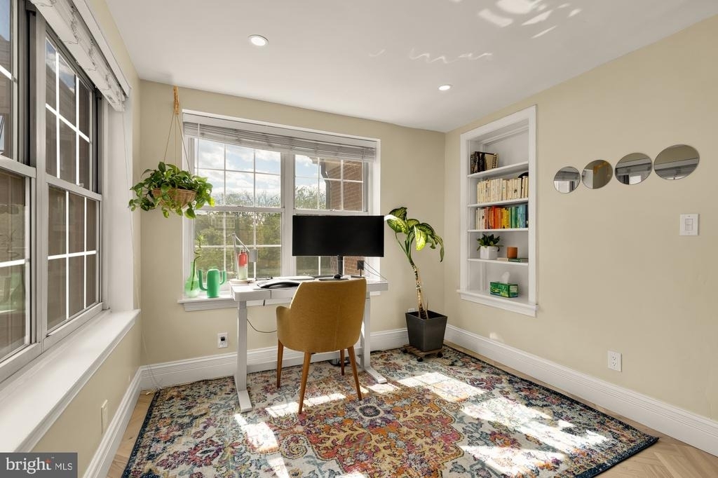 1000-1010 Butternut Street Nw - Photo 5