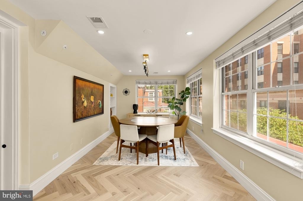 1000-1010 Butternut Street Nw - Photo 10