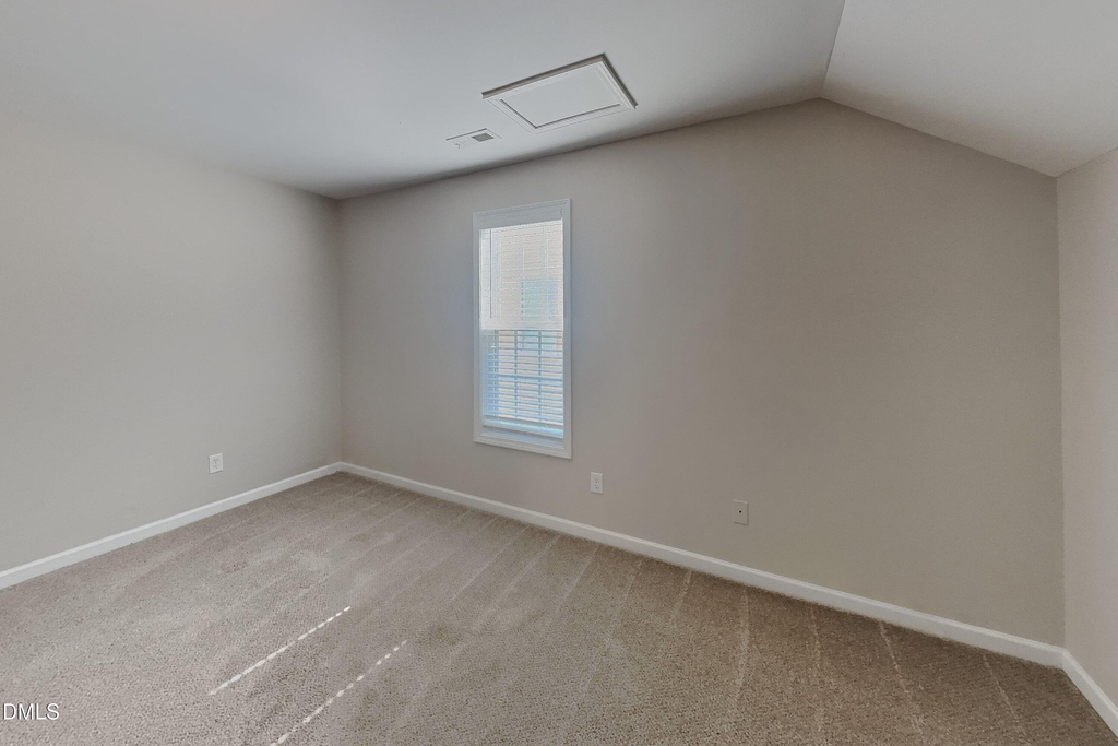 557 Mccarthy Drive - Photo 10