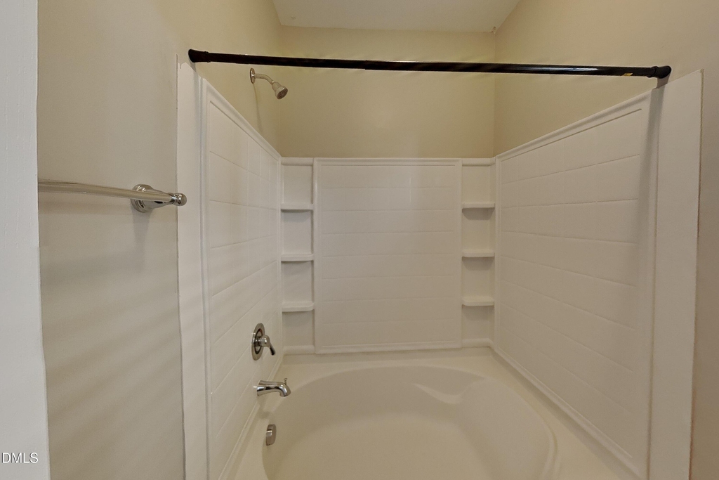 557 Mccarthy Drive - Photo 9